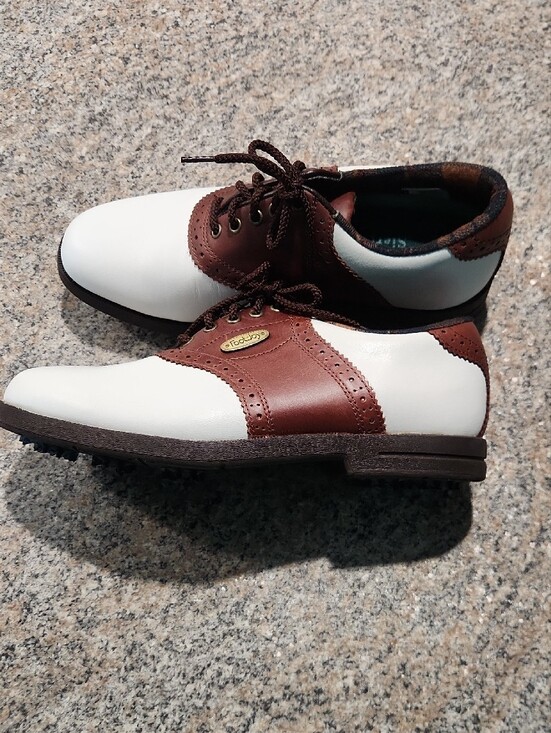 FootJoy Shoes - FootJoy Soft-Joys Sierra Women’s White & Brown Saddle Golf Shoes Size 6.5